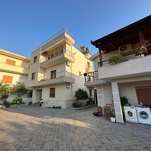 Garden Villa A&X